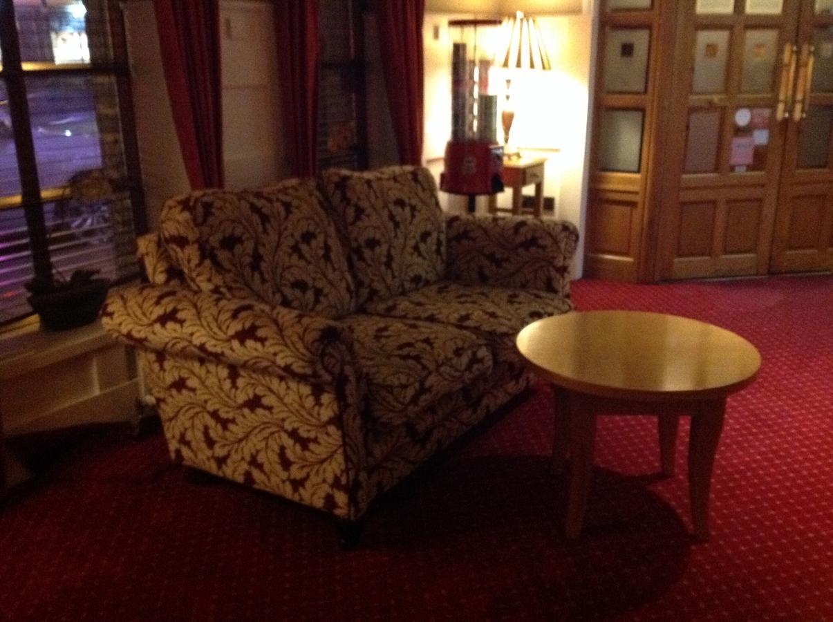 Percy French Hotel Strokestown Экстерьер фото